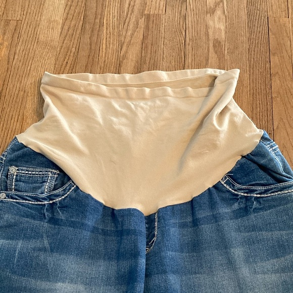 Indigo Blue Cream Straight Leg Maternity Jeans/Capris - Picture 3 of 13